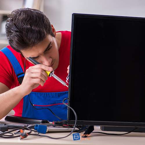 رفع عیب مانیتور  LED و LCD - بردت با ما